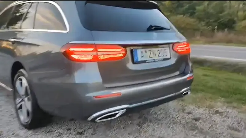Mercedes E-klasa karavan straga nakon Restart paketa